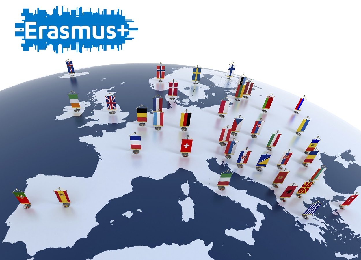 erasmus_world-2.jpg